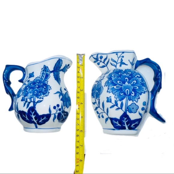 Porcelain Blue White Floral Pocket Vase / Wall Decoration Formalities Baum Bros - Picture 2 of 5